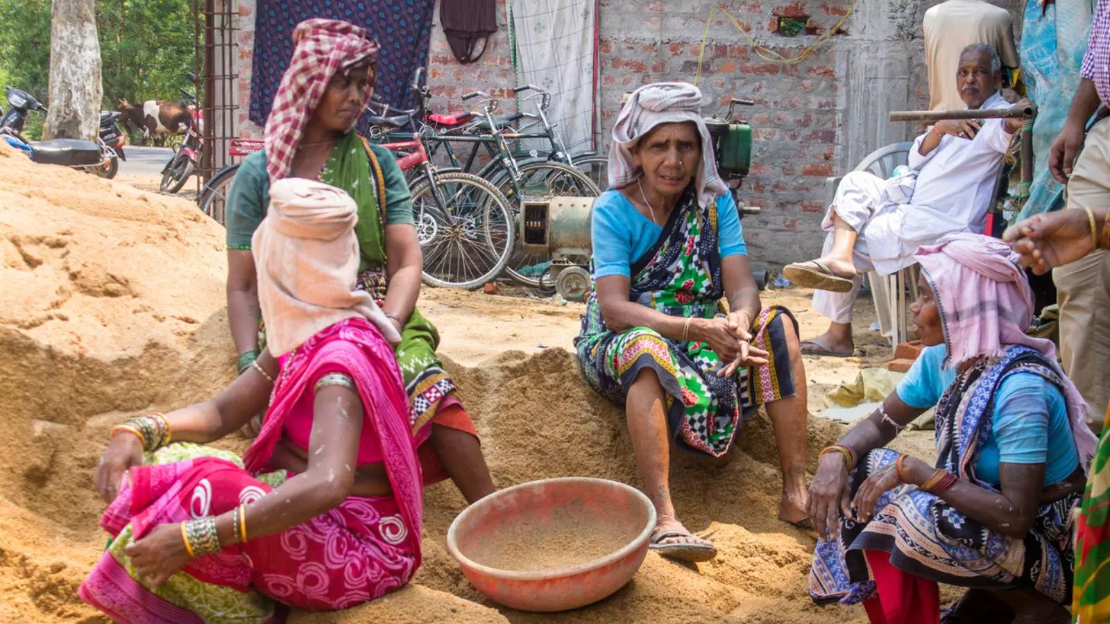 Informal sector construction workers Informal sector construction workers