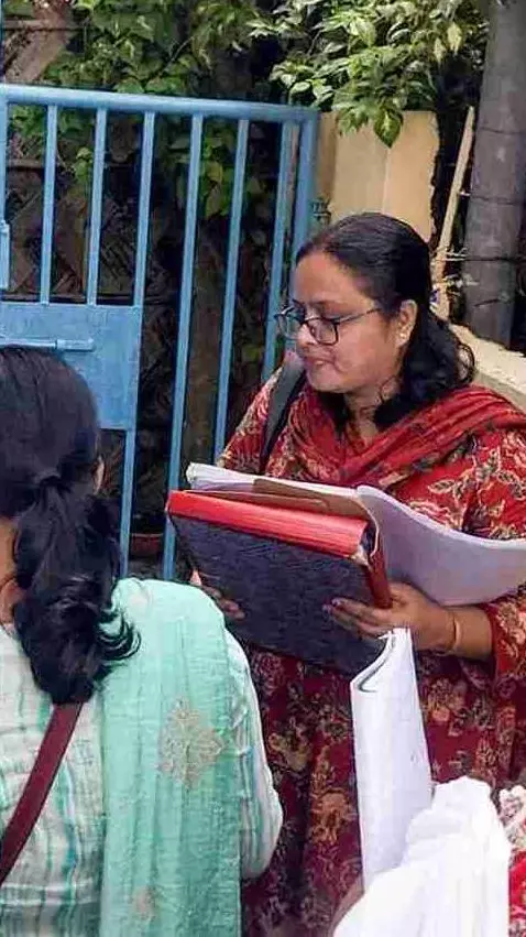 SIR of electoral rolls West Bengal BLOs SIR of electoral rolls West Bengal BLOs