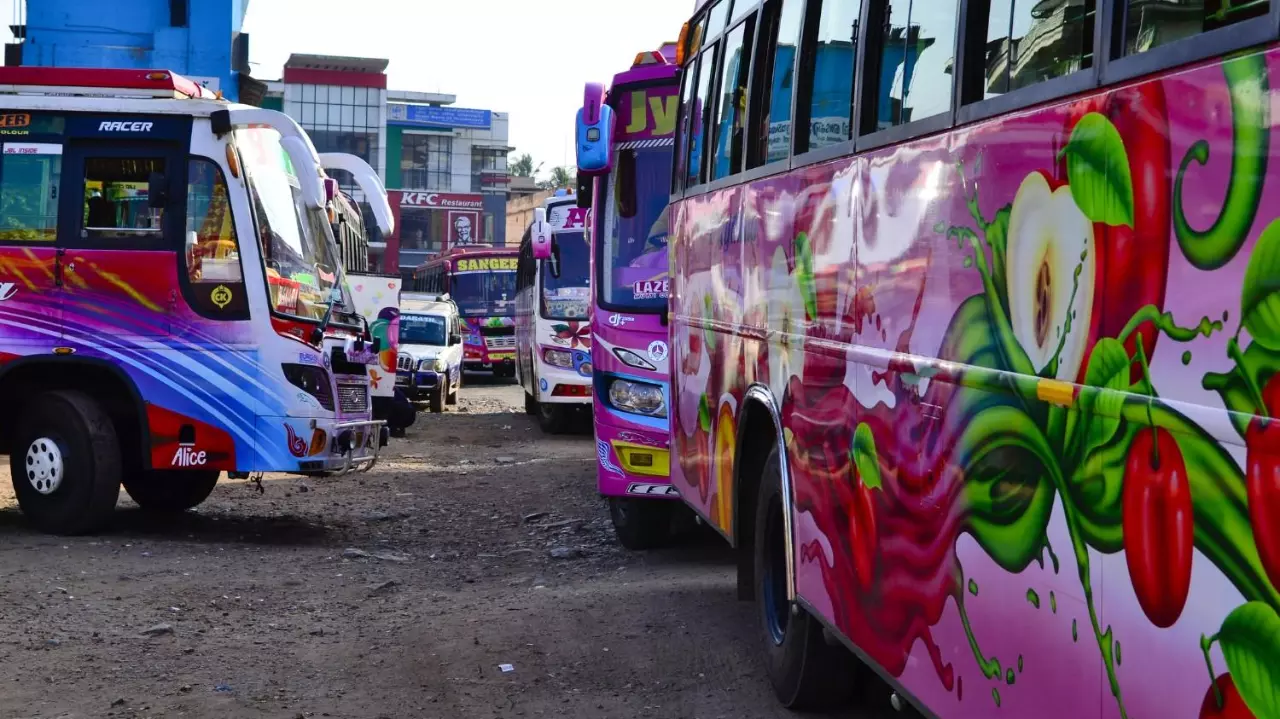 Kerala, TN tourist buses to suspend services over interstate tax dispute