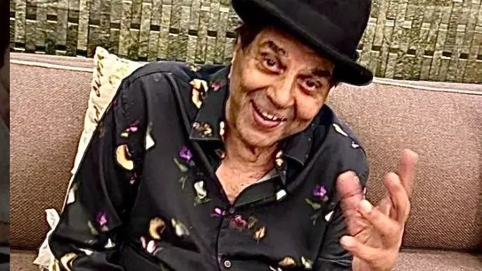 Dharmendra discharged, family decides to take him home: doctor