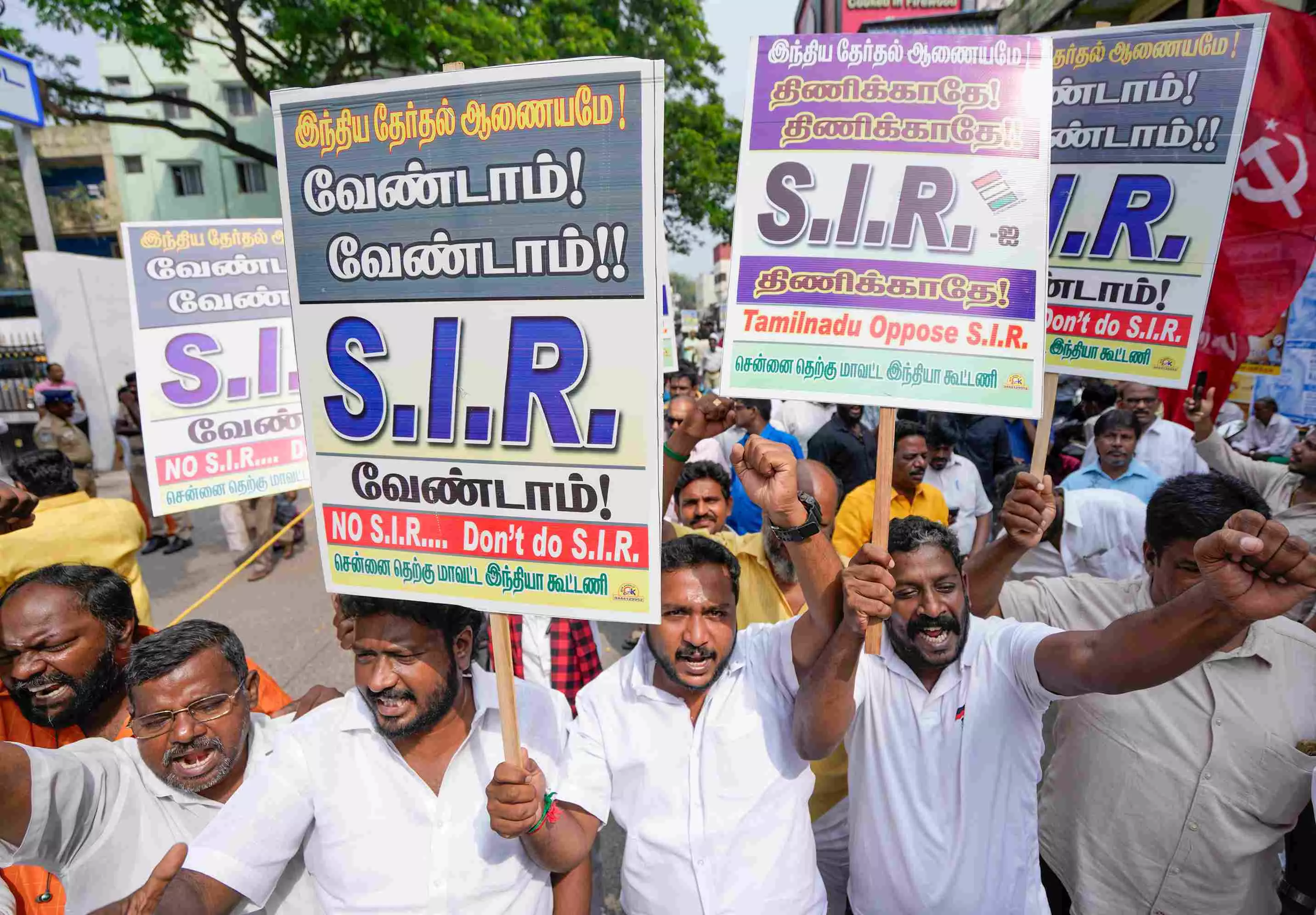 Phase-II of SIR: TN, Bengal lead in enumeration form distribution, Kerala lags behind