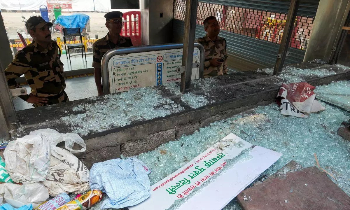 Delhi blast, red fort metro Delhi blast, red fort metro