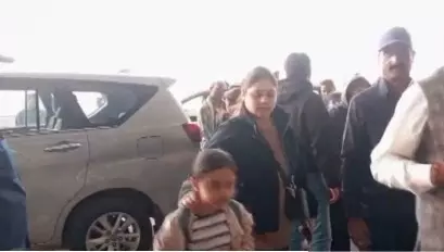 Lalu Prasads four daughters leaving for Delhi