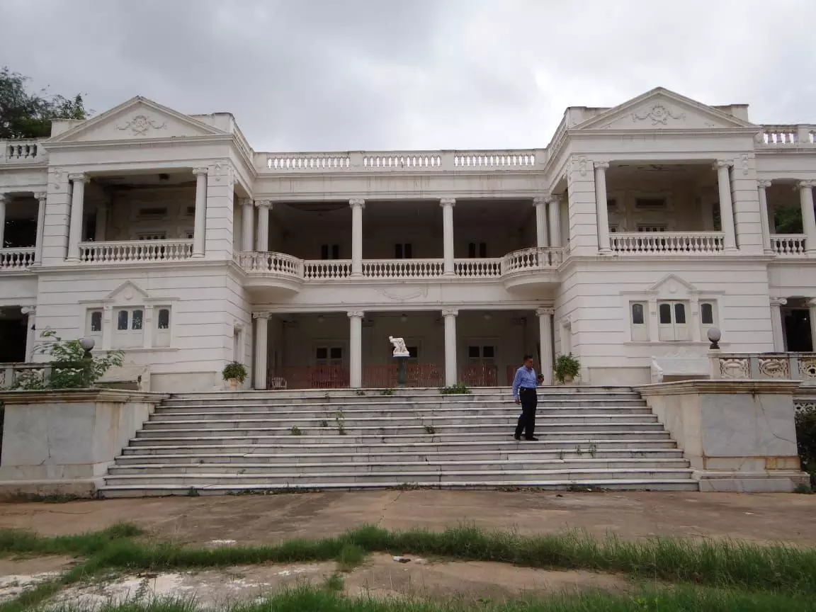 The Gyan Baagh Palace. Photo courtesy: Srusti Foundation