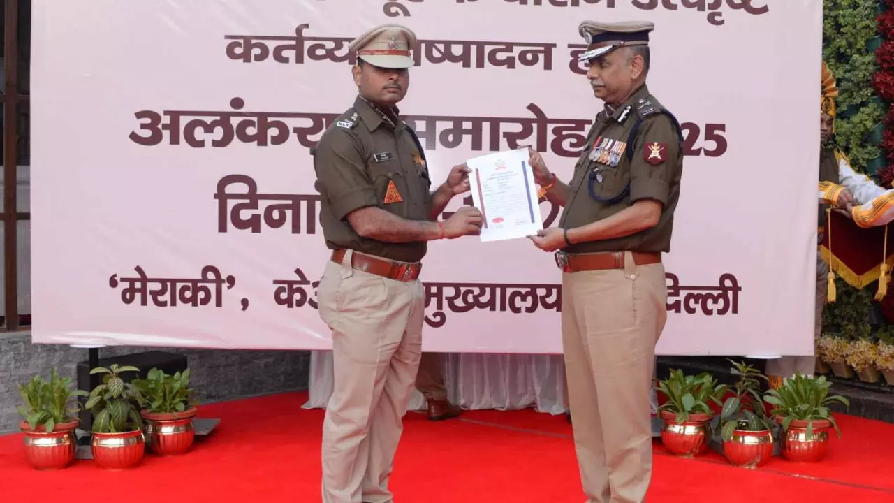 CISF DGs disk being awarded