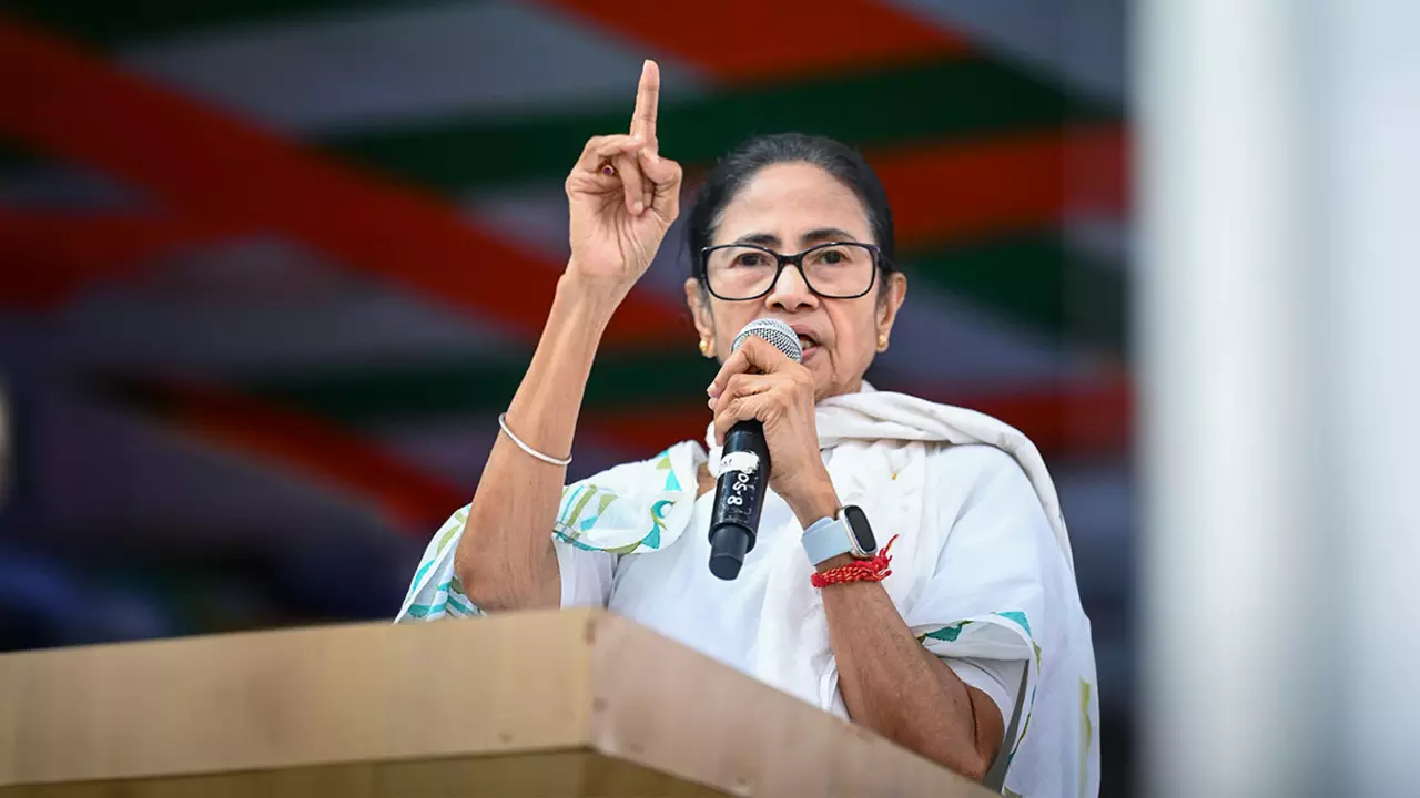 ‘Citizenship under question’: Mamata alleges NRC is objective behind SIR