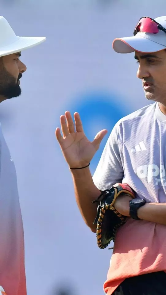 Let BCCI decide my future; blame lies with everyone: Gambhir on series defeat Let BCCI decide my future; blame lies with everyone: Gambhir on series defeat