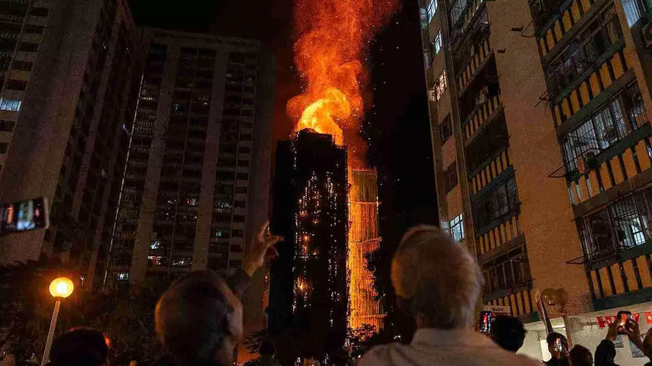 Hong Kong building fire