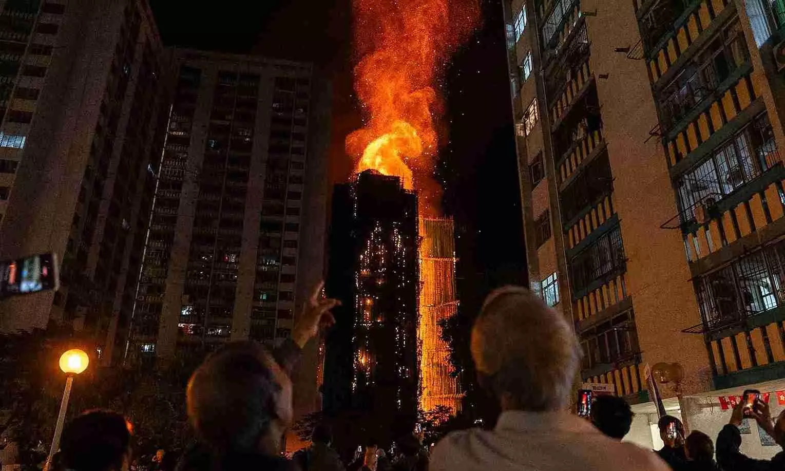 Hong Kong building fire