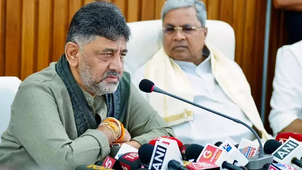 Round 2 of breakfast diplomacy: CM Siddaramaiah to visit Shivakumars residence on Dec 2