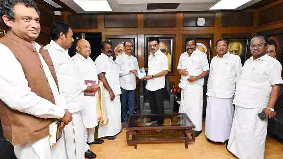 Cong fast-tracks 2026 seat-sharing talks with DMK; delegation meets Stalin