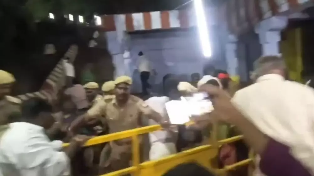 Thiruparankundram, Karthigai Deepam