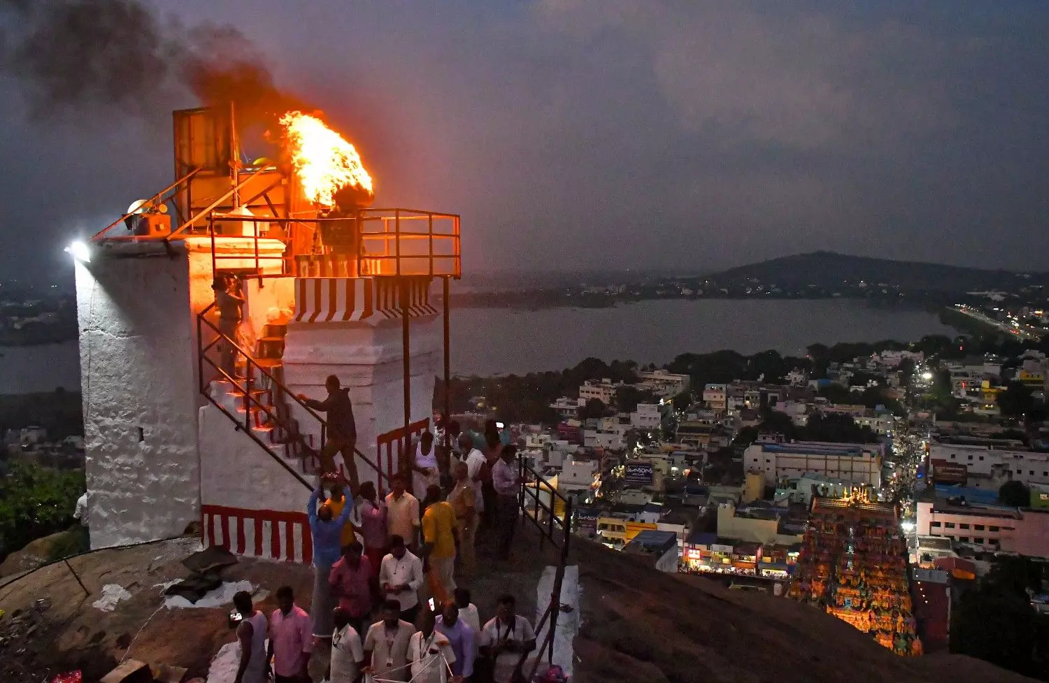 Karthigai Deepam at Tiruparankundram Karthigai Deepam at Tiruparankundram