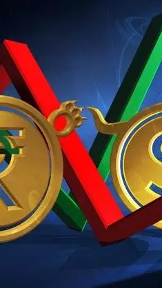 Falling Indian rupee against US dollar signals economic distress Falling Indian rupee against US dollar signals economic distress