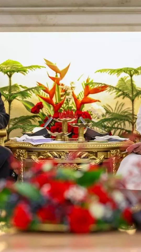 PM Narendra Modi with President Vladimir Putin