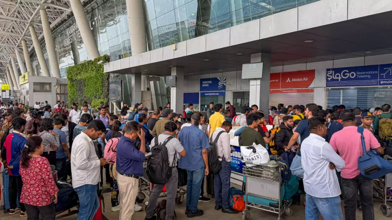 IndiGo effect: Domestic airfare shoots up; Kolkata-Mumbai at Rs 90,000