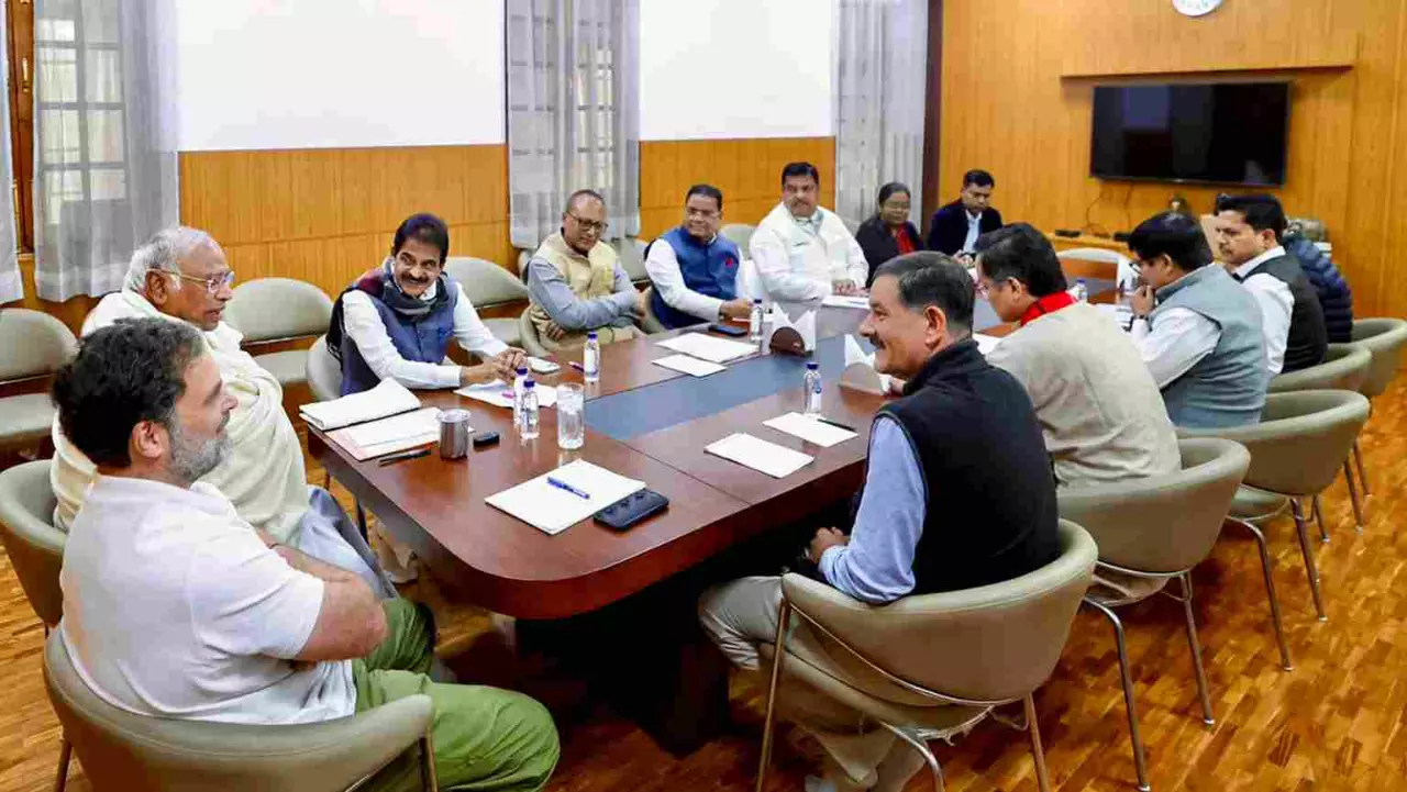 Congress readies for Assam elections, seeks to end BJPs decade-long reign