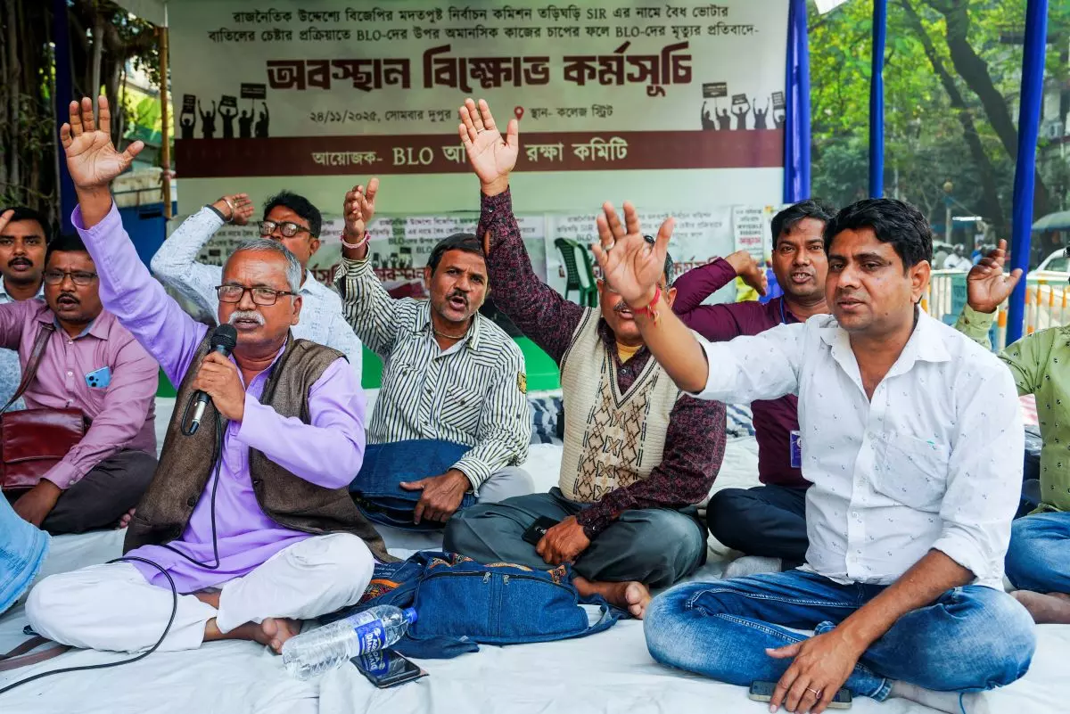 BLO protests against SIR BLO protests against SIR