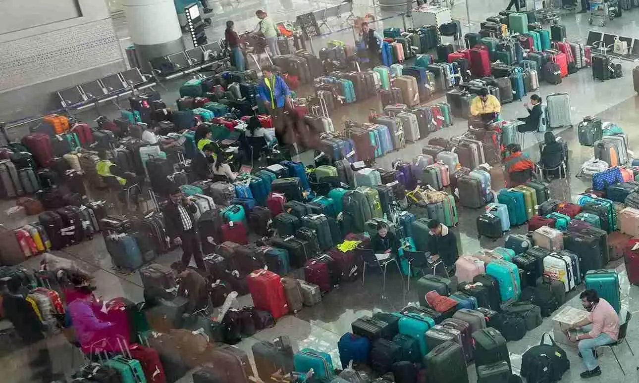 IndiGo cancels 560 flights today; refunds touch Rs 827 cr, 4,500 bags returned IndiGo cancels 560 flights today; refunds touch Rs 827 cr, 4,500 bags returned