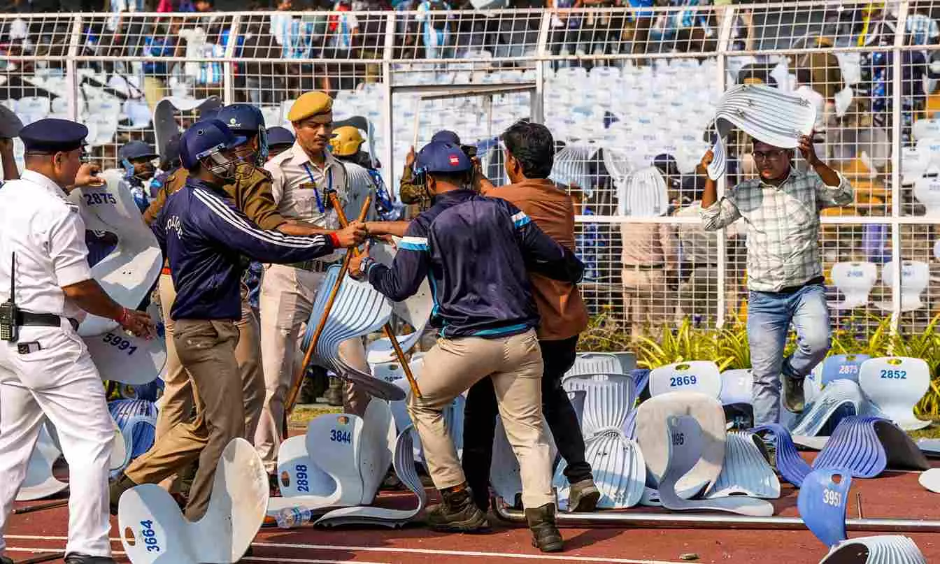 ‘What is happening?’: Confused Messi cuts short Kolkata appearance ‘What is happening?’: Confused Messi cuts short Kolkata appearance