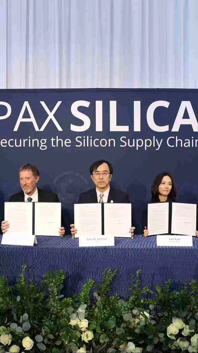 ‘Pax Silica’ minus India: Another US snub to India to gain wider market access? ‘Pax Silica’ minus India: Another US snub to India to gain wider market access?