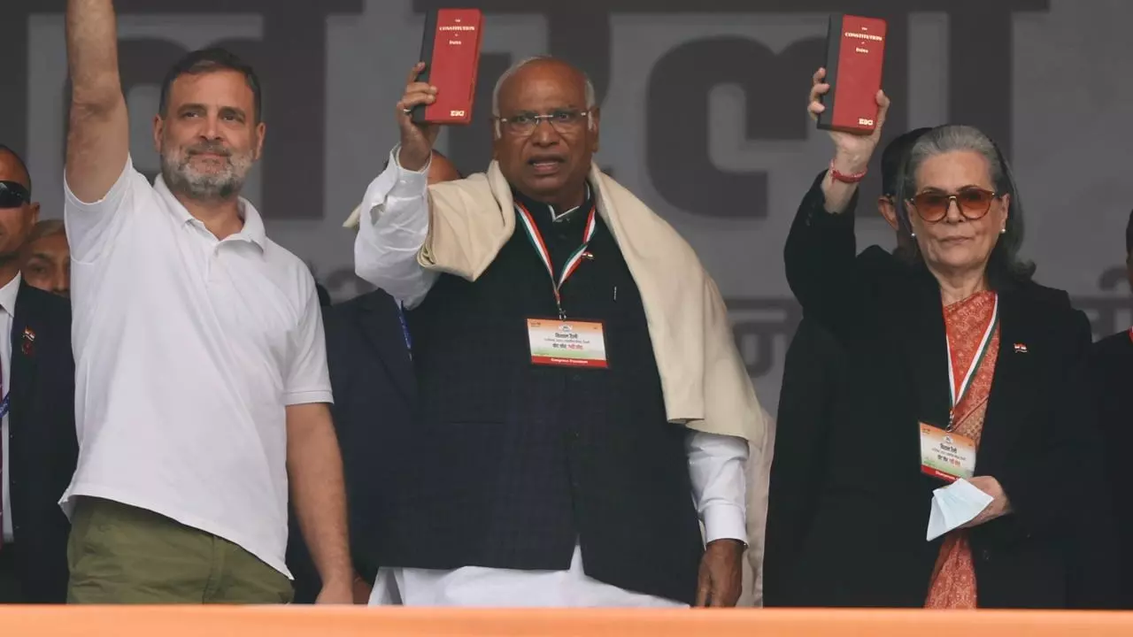 Rahul Gandhi along with Mallikarjun Kharge and Sonia Gandhi