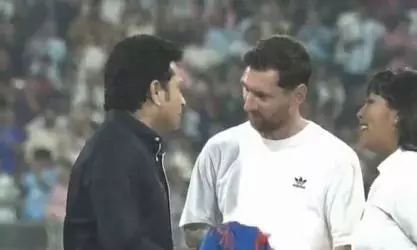Sachin Tendulkar with Lionel Messi Sachin Tendulkar with Lionel Messi