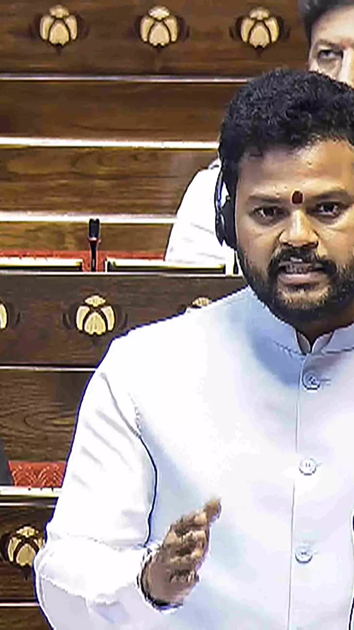 Indigo flight chaos: Govt monitoring airfares, says Aviation Minister Indigo flight chaos: Govt monitoring airfares, says Aviation Minister