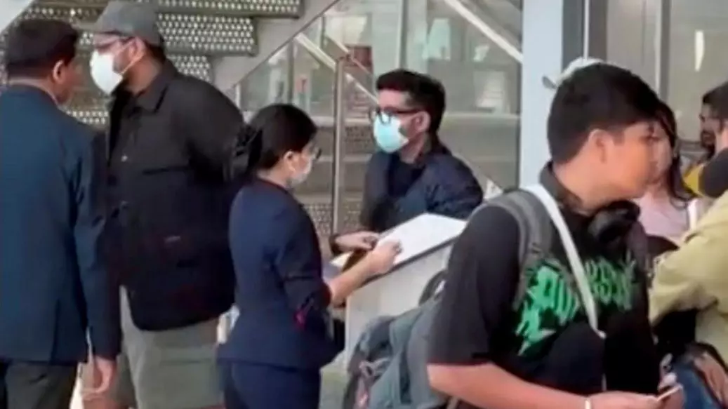 Luthra brothers Saurabh and Gaurav in Bangkok airport