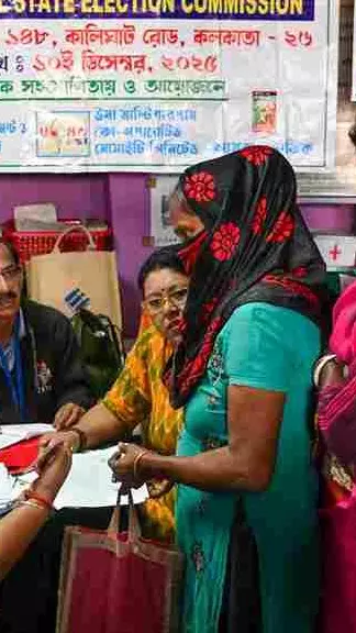 EC publishes Bengal’s SIR draft list; over 58 lakh voter names deleted
