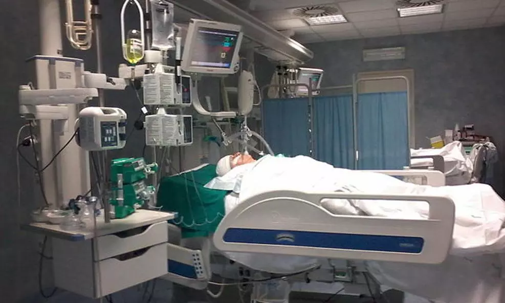 Intensive Care Unit Intensive Care Unit