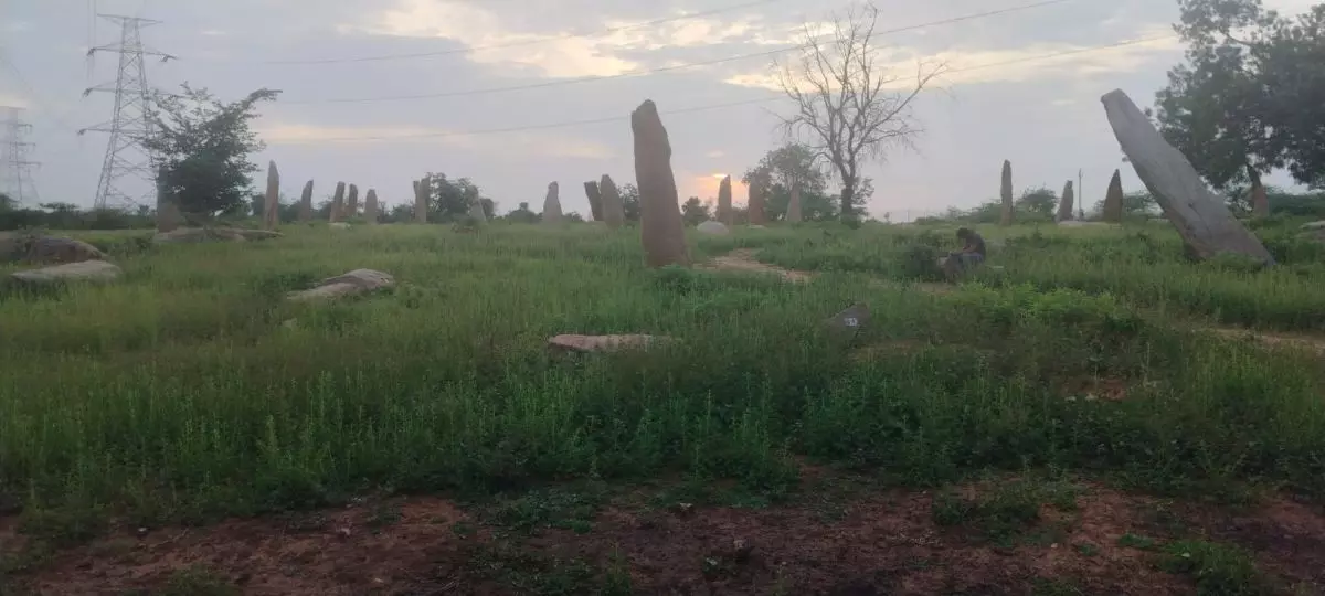 The stones are scattered across agricultural fields and over the years have come to be associated with local beliefs and folklore. Photo: Komanabelli Kiran Kumar The stones are scattered across agricultural fields and over the years have come to be associated with local beliefs and folklore. Photo: Komanabelli Kiran Kumar