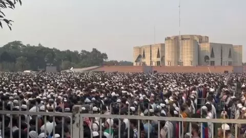 Large gathering at Bangladesh student leader Sharif Osman Hadi Large gathering at Bangladesh student leader Sharif Osman Hadi
