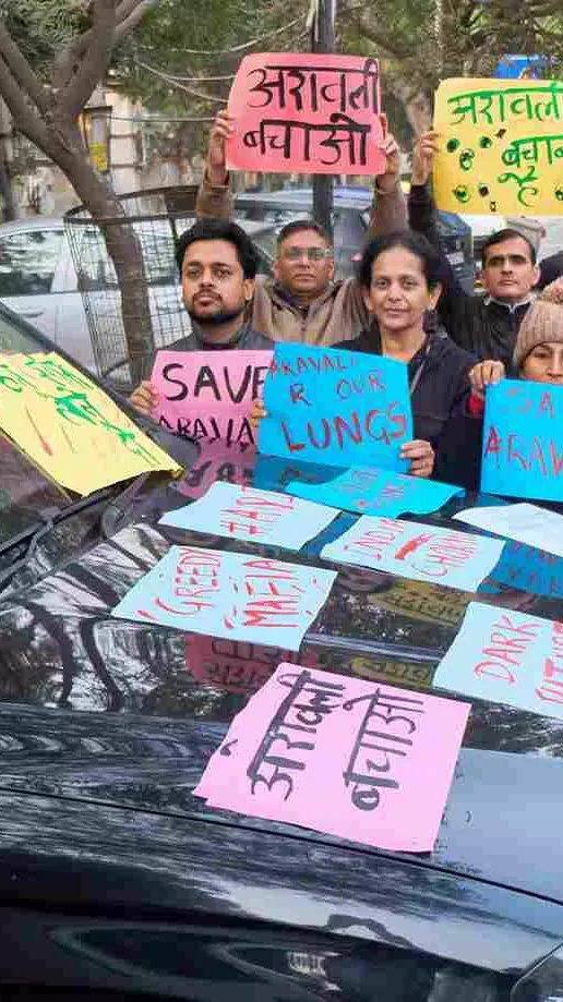 Congress workers, social groups protest across Rajasthan to protect Aravallis