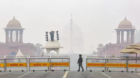 Delhi fog Delhi fog