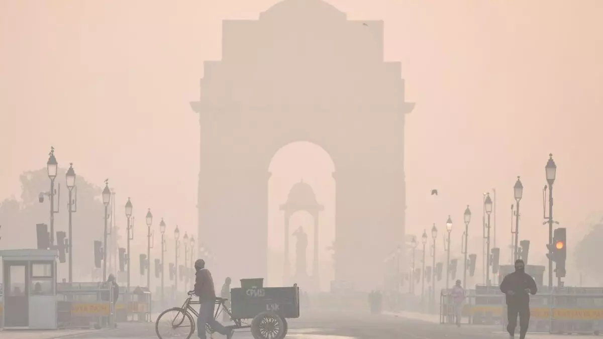 Air pollution in Delhi eases slightly; AQI improves to ‘poor’