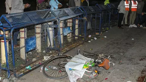 Helium gas cylinder blast in Karnataka Helium gas cylinder blast in Karnataka