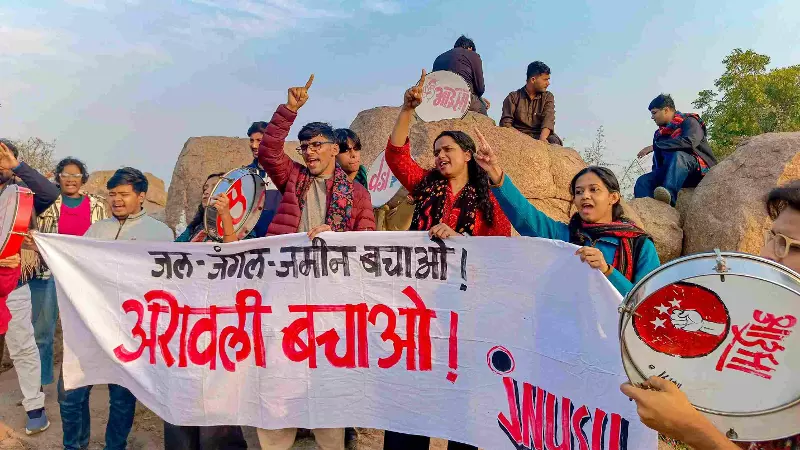 SC to hear suo motu case on Aravalli hills on Dec 29; what is the row about