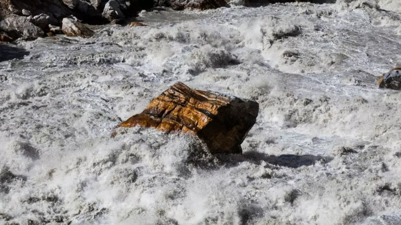 the floods also damaged infrastructure in the affected districts, killed livestock, and affected 1,800 families, worsening conditions in already vulnerable urban and rural communities. the floods also damaged infrastructure in the affected districts, killed livestock, and affected 1,800 families, worsening conditions in already vulnerable urban and rural communities.