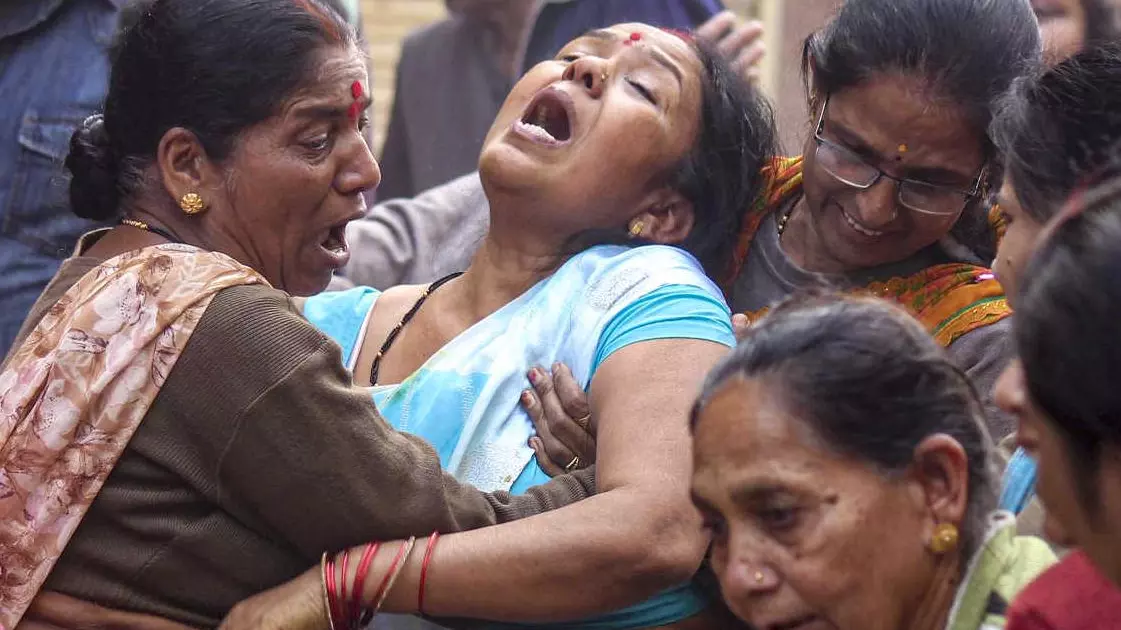 family members of victim mourn in Indore family members of victim mourn in Indore