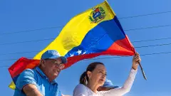 Maria Corina Machado (Right) Maria Corina Machado (Right)