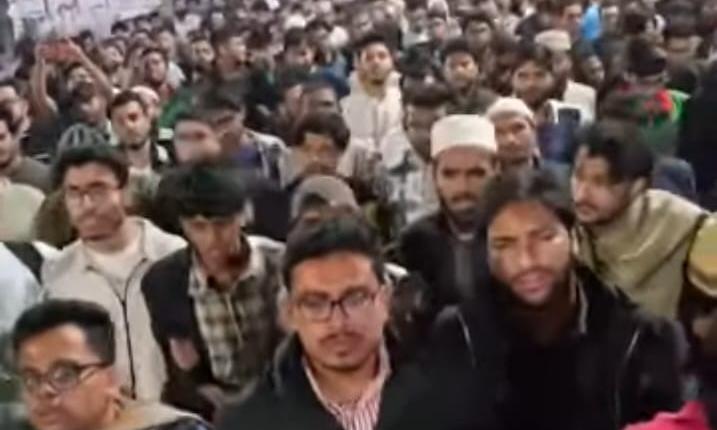 Hadi killing: Bangladesh group demands cancellation of Indians’ work permits