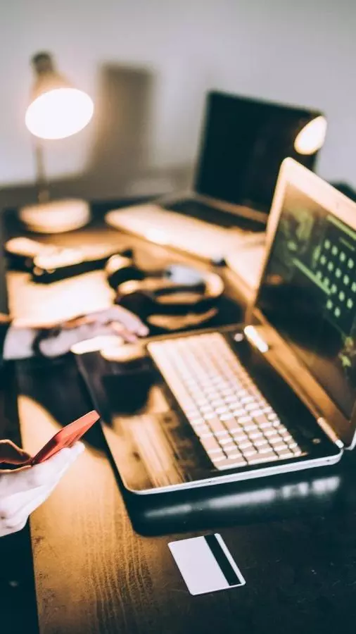 Delhi NRI doctor couple cheated of Rs 14.85 crore, kept under ‘digital arrest’ for weeks Delhi NRI doctor couple cheated of Rs 14.85 crore, kept under ‘digital arrest’ for weeks