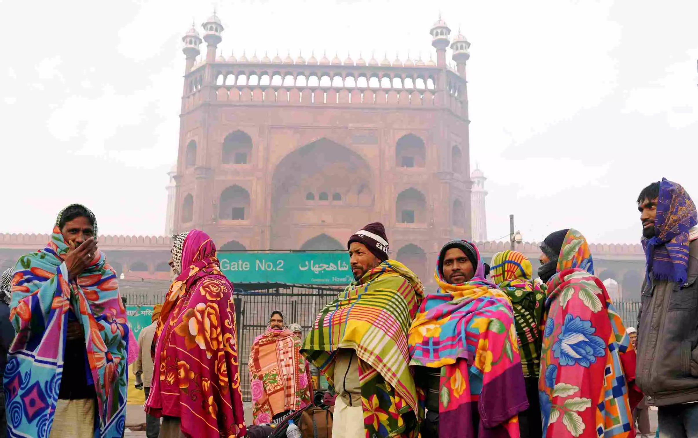 At 3 deg celsius, Delhi wakes up to coldest January morning in 3 years At 3 deg celsius, Delhi wakes up to coldest January morning in 3 years