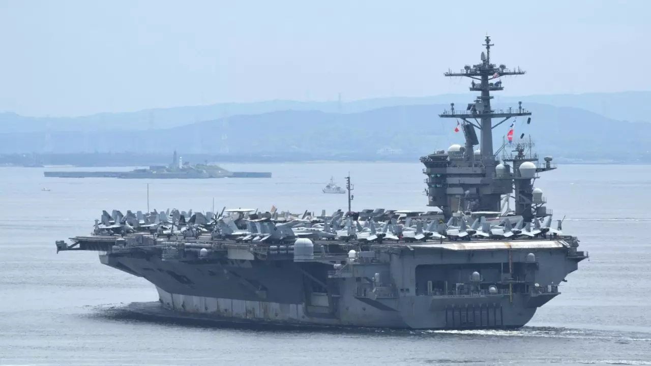 USS Abraham Lincoln