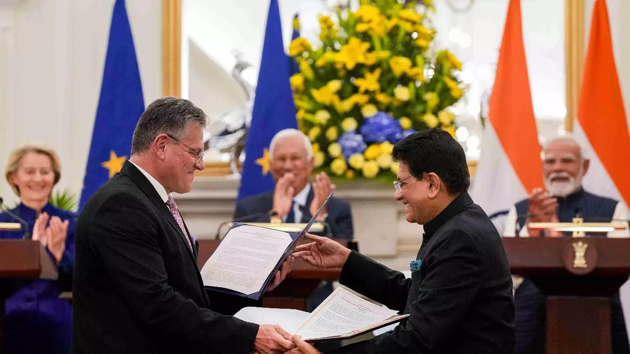 India-EU FTA document Piyush Goyal and Maros Sefcovic Moodys