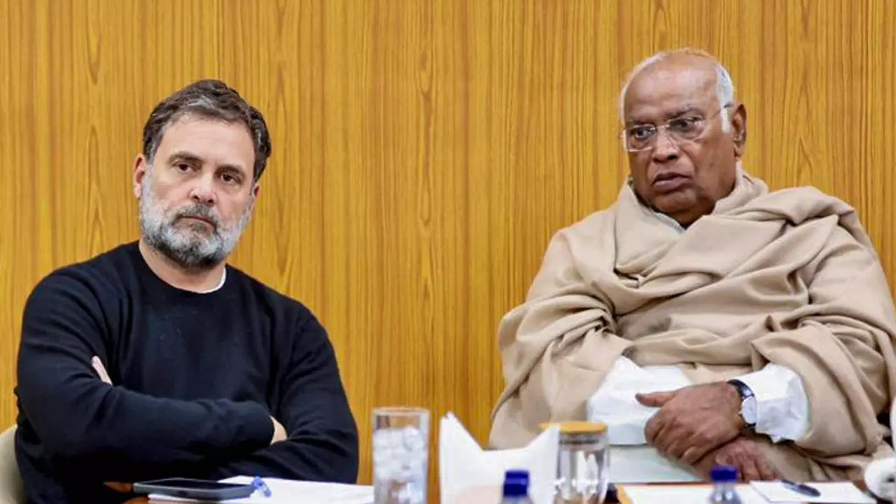 Congress Jharkhand MLAs disgruntled Congress Jharkhand MLAs disgruntled