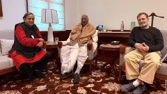 Shashi Tharoor with Mallikarjun Kharge and Rahul Gandhi