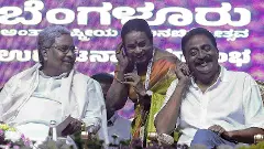 CM Siddaramaiah and Prakash Raj at Bengaluru international film festival