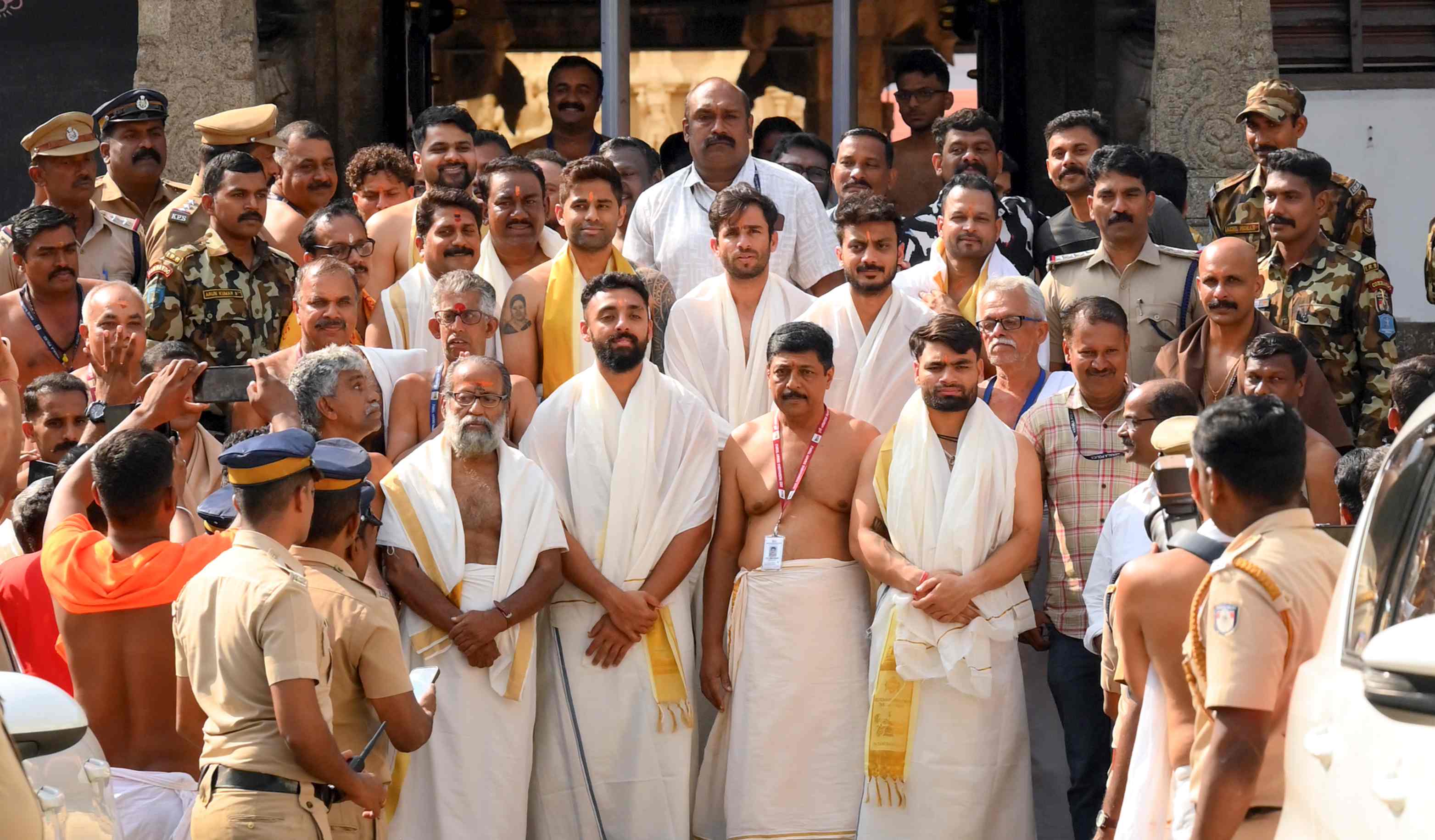 PHOTOS: Indian cricketers pray at Padmanabhaswamy Temple